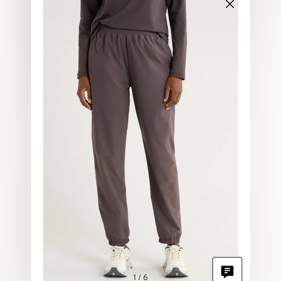 On Running Pants - On Cloud Focus Stretch Jogger Pants Women's XS Pebble Running Outdoor